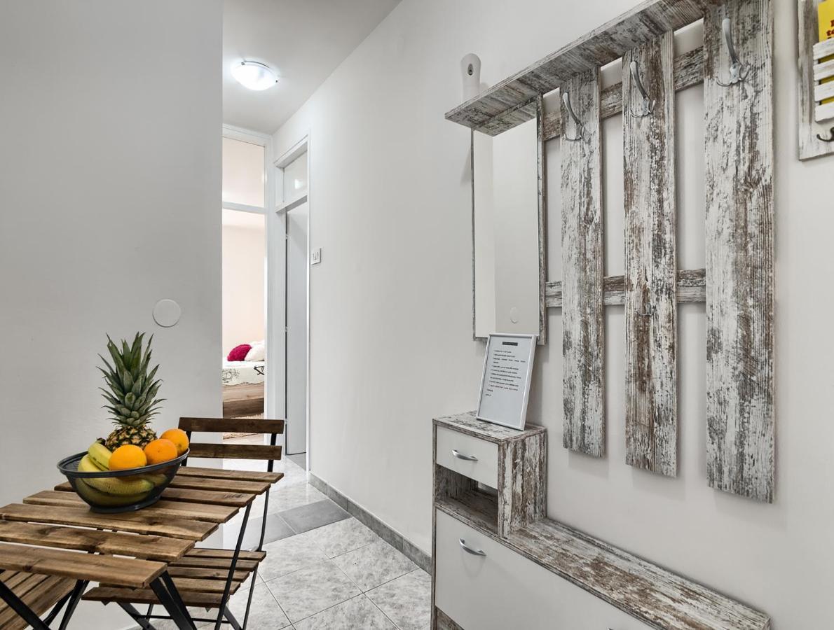 Apartment Joelle Pula Luaran gambar
