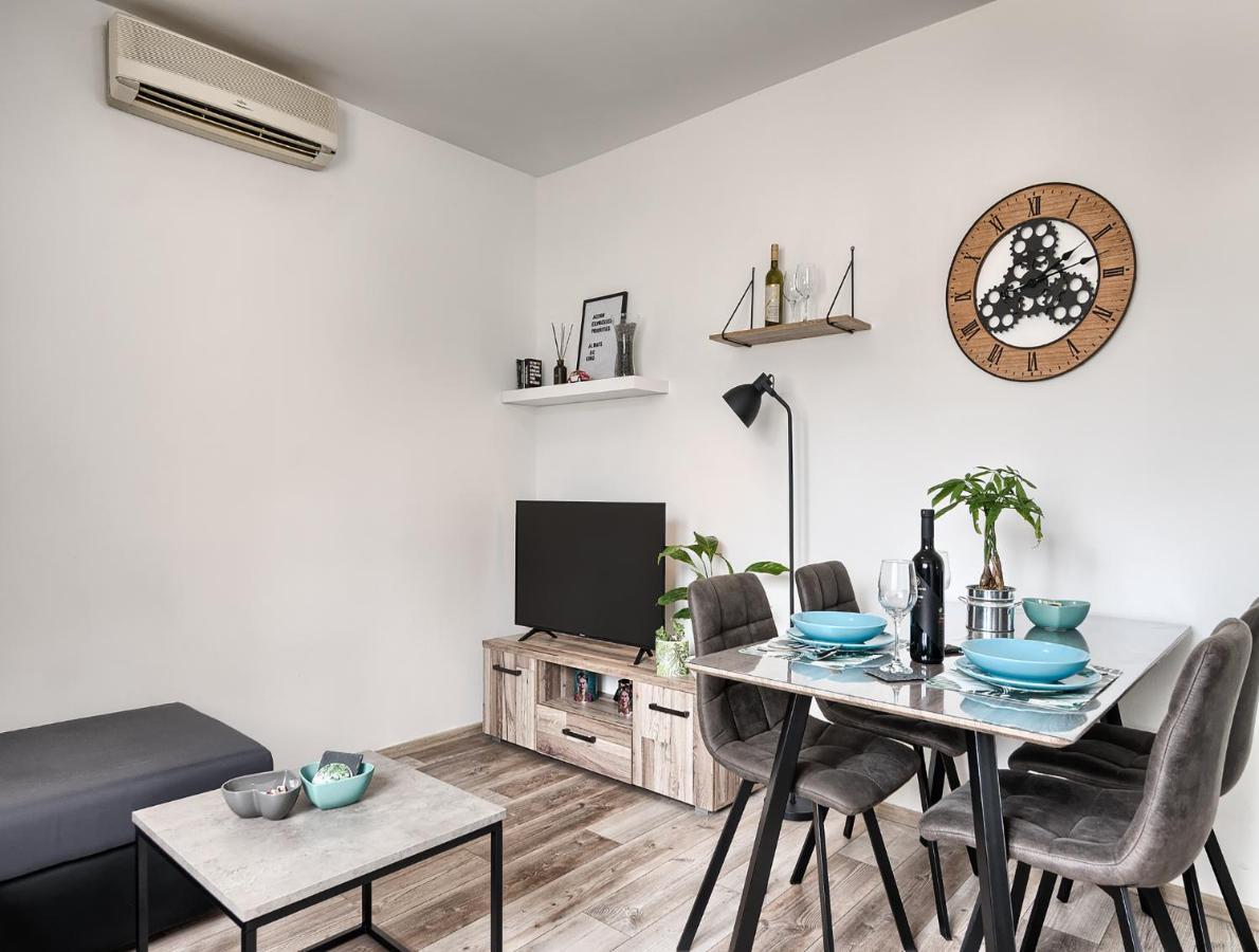 Apartment Joelle Pula Luaran gambar