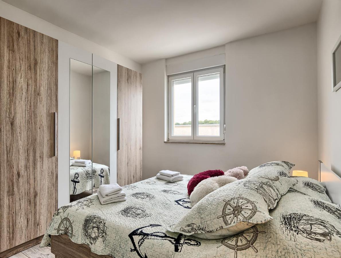 Apartment Joelle Pula Luaran gambar