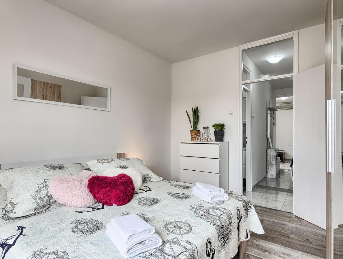 Apartment Joelle Pula Luaran gambar